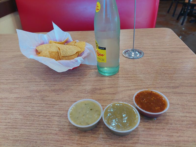 Pepe's Tacos N Salsa food